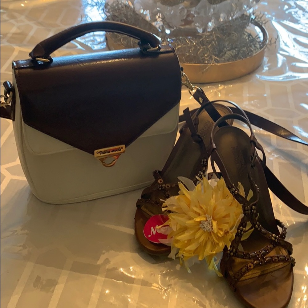 🌸Italia mada cream & brown Handbag🎀
